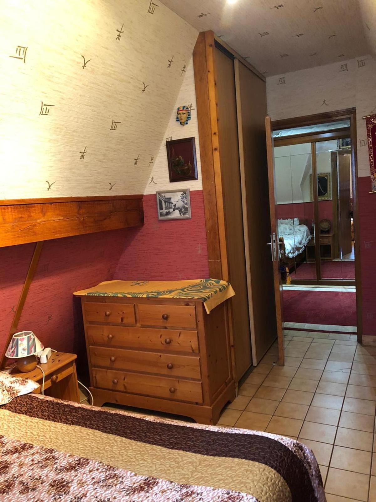 Appartamento Yufan La Ville-du-Bois Esterno foto